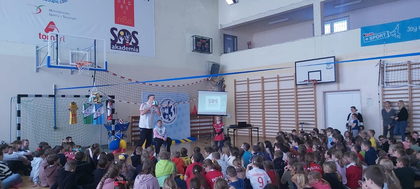 419201793 858771162925692 6784343997186948380 n